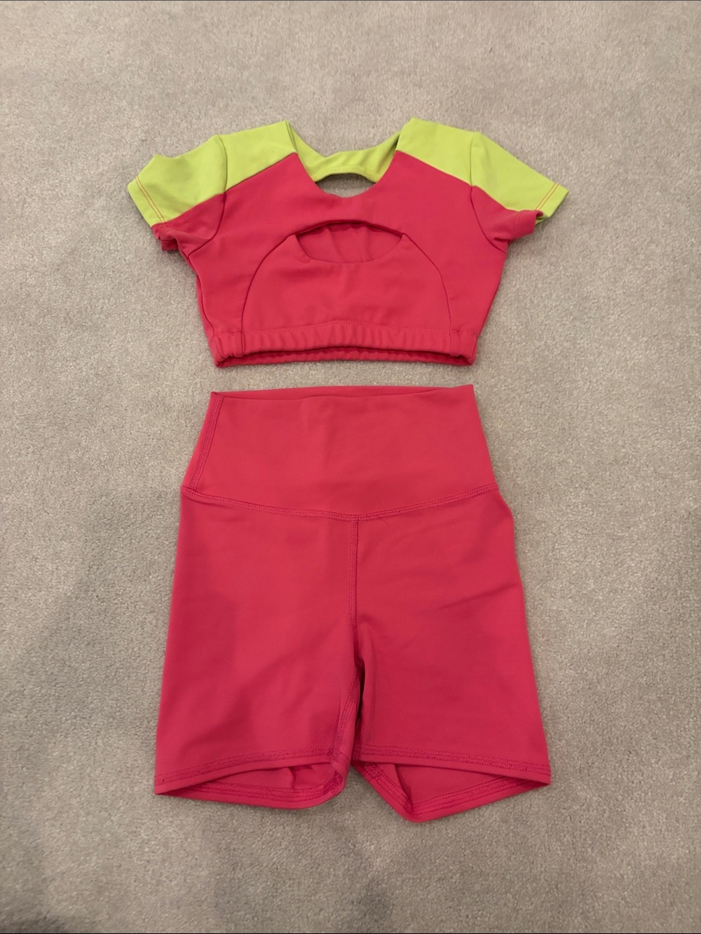 Five Dancewear Matching Set - size Top-YXL Shorts-AXS